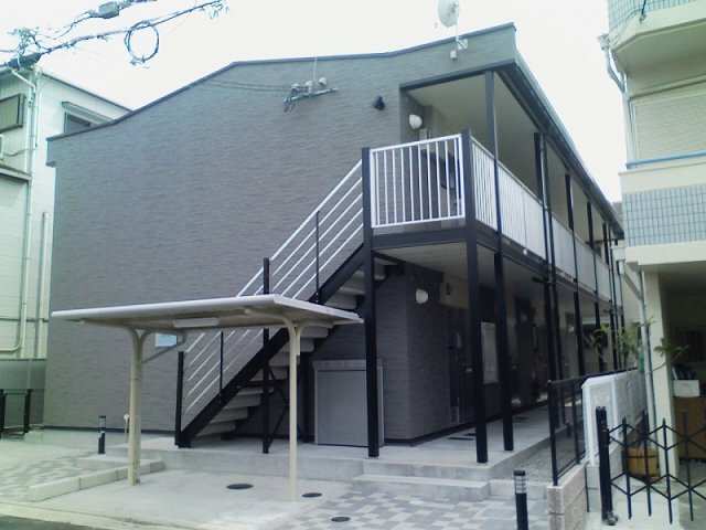 レオパレスやちよの外観