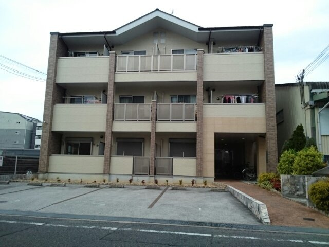 プリムローズヒルの駐車場