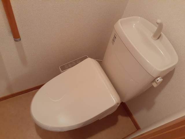 インヴィテ・ボヌ－ルⅠ番館のトイレ