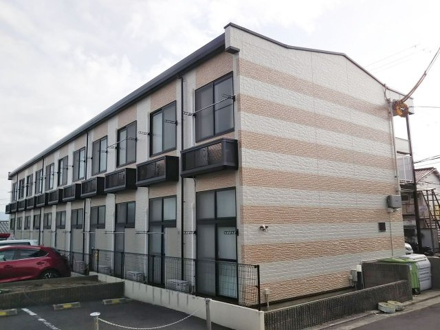 レオパレスラポール深井の外観|2022年5月に外壁塗装致しました。