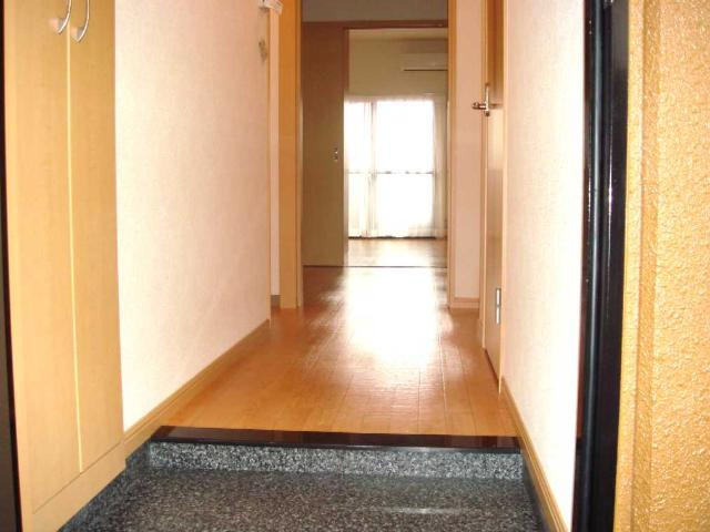 Ｍ’ｓ（エムズ）の内装|廊下