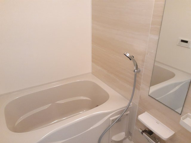 リバージュ　梅北の浴室