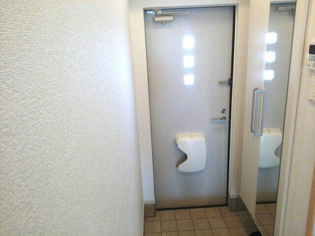 アンジュ　ド　ルミエールの玄関