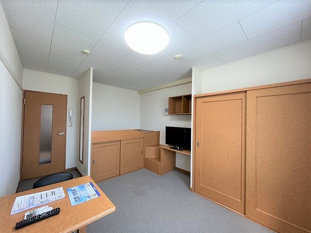 レオパレスカズⅠの寝室