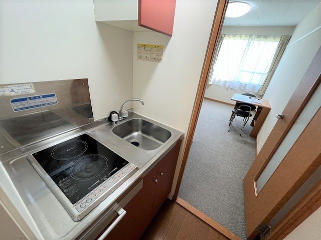 レオパレスカズⅠのキッチン