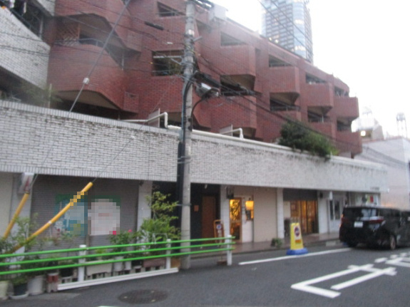 港区赤坂８丁目の店舗