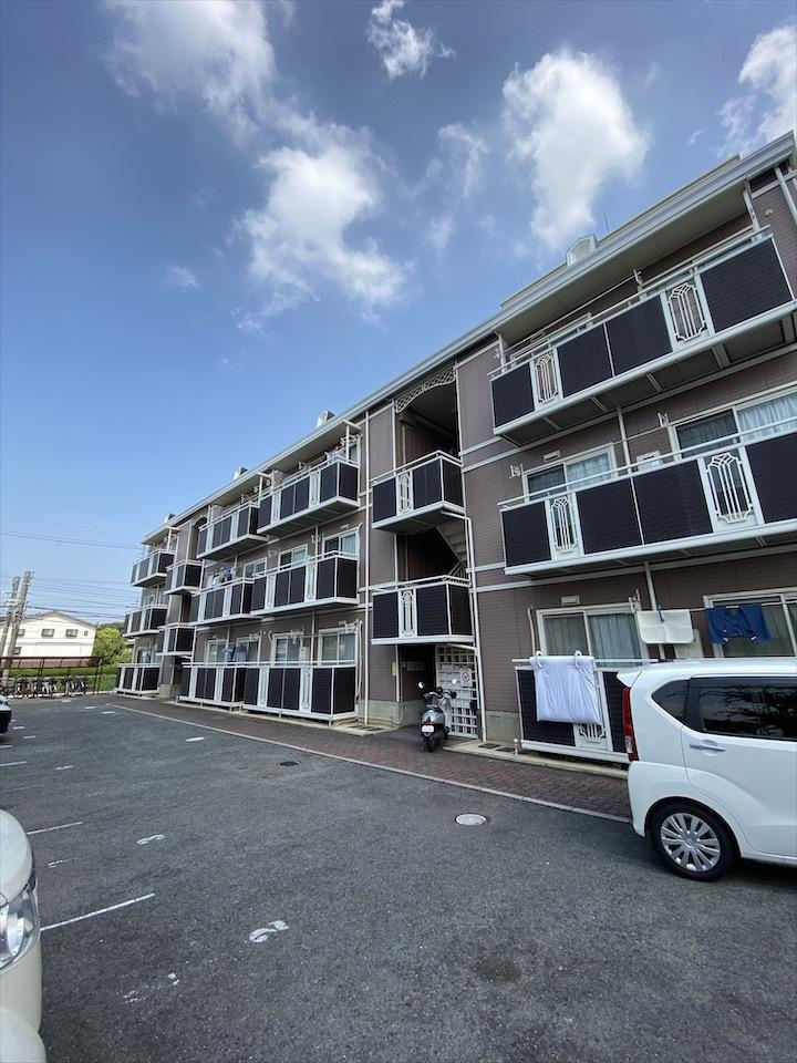 コンドミニオ百舌鳥の外観