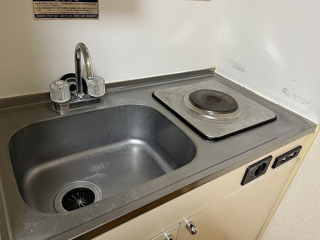 レオパレスＫＯＫＡＤＯのキッチン