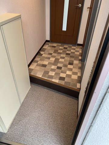 栄和マンション春木Ⅱの玄関