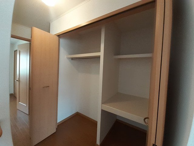 コ－ト　ロベリアの収納