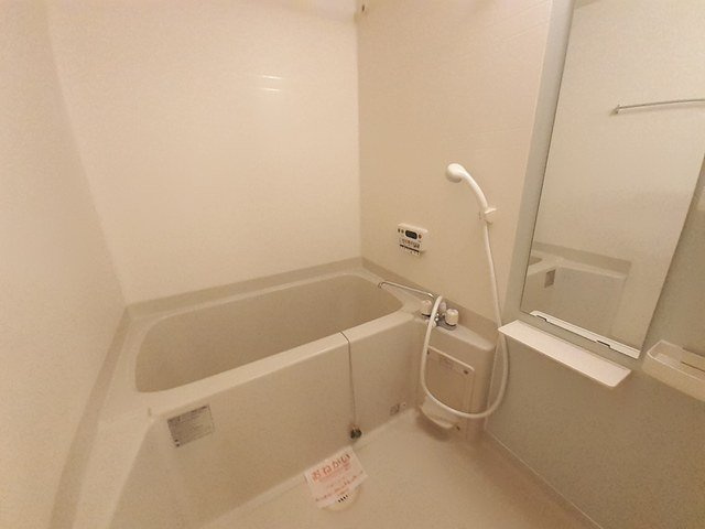 コ－ト　ロベリアの浴室