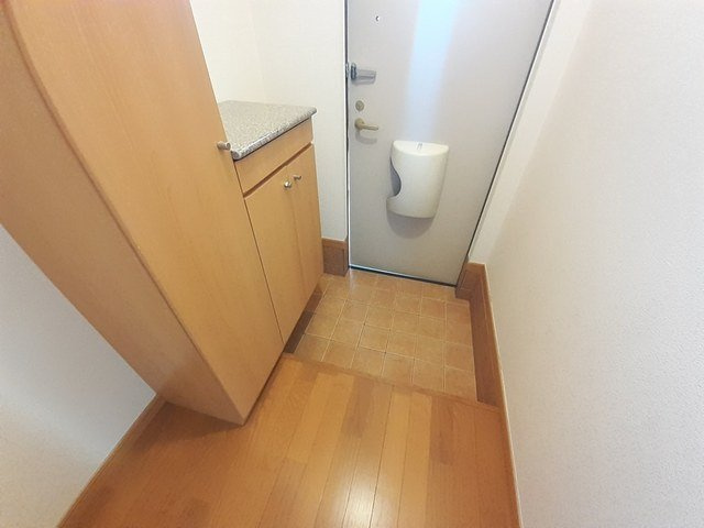 コ－ト　ロベリアの玄関