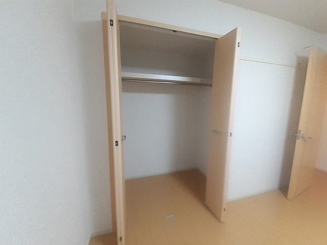 サンフラット布忍の収納