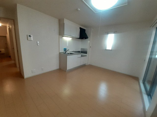 サンフラット布忍の居間・リビング