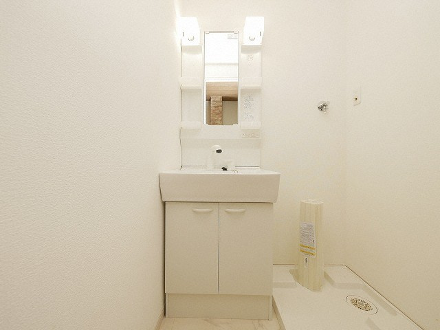 グランデール英Ⅱの洗面所