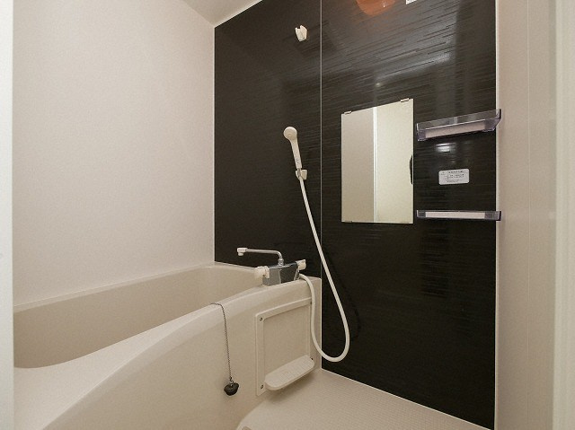 グランデール英Ⅱの浴室