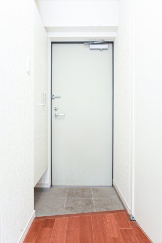 サヴォイ箱崎邸園　10階の玄関|別号室です。現状優先。