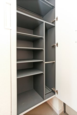 サヴォイ箱崎邸園　10階の収納|別号室です。現状優先。
