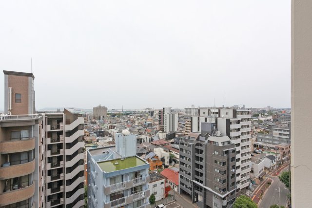 サヴォイ箱崎邸園　10階の展望|別号室です。現状優先。