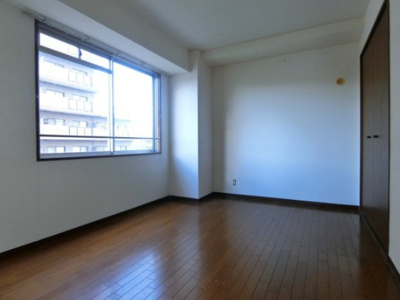 【洋室】 | サンフォーレ辰巳