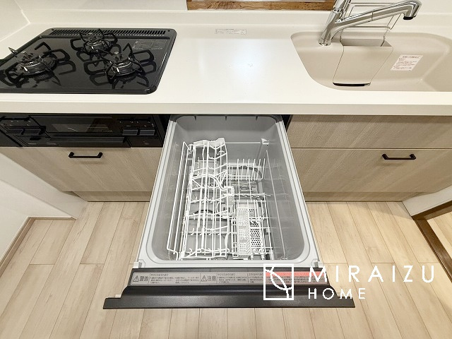 【キッチン】 | 広々としたキッチン暮らしにゆとりを創出しますね！