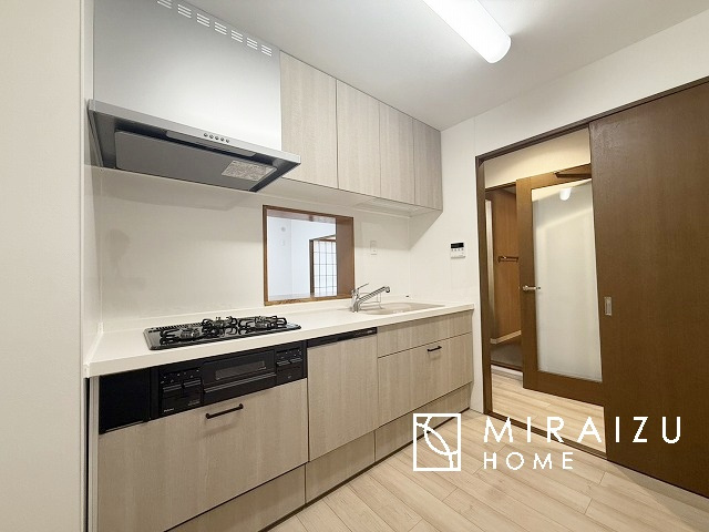 【キッチン】 | くつろぎのリビング＆プライベートルーム、快適キッチン、多彩な収納・・etc.家族みんなが、心地よく暮らせるお住まいをご提案致します。