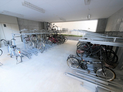 【その他共用部分】 | エスリード京橋グランツ | 駐輪場です
