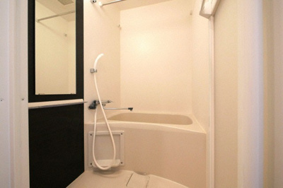 【浴室】 | エスリード京橋グランツ | 日々の疲れを癒すお風呂付です