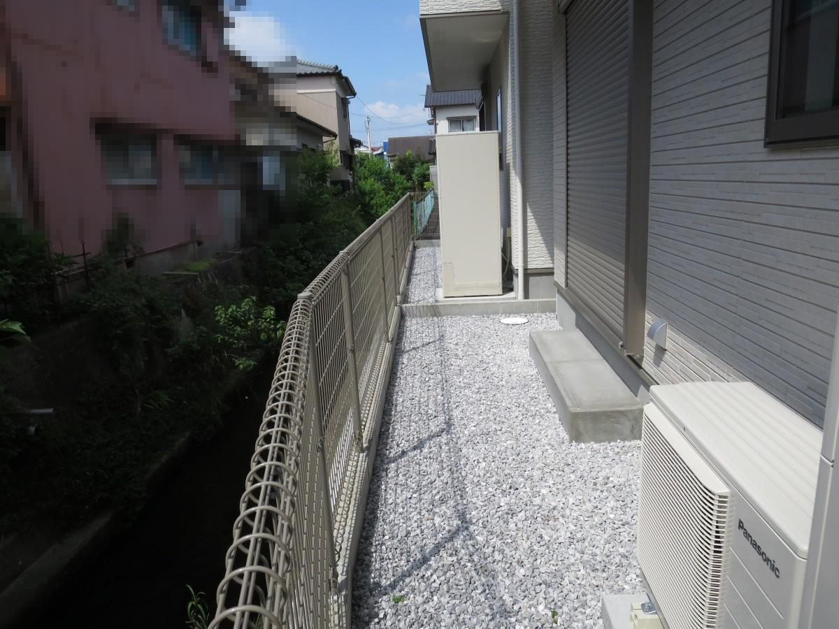 高知市旭天神町の庭