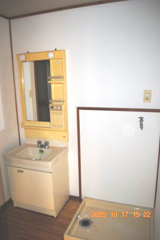 【洗面所】