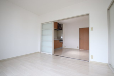 【居間・リビング】 | パークハイツA棟