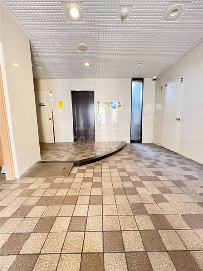 【ロビー】 | ロイヤルハイツ夕凪 | ロビーです