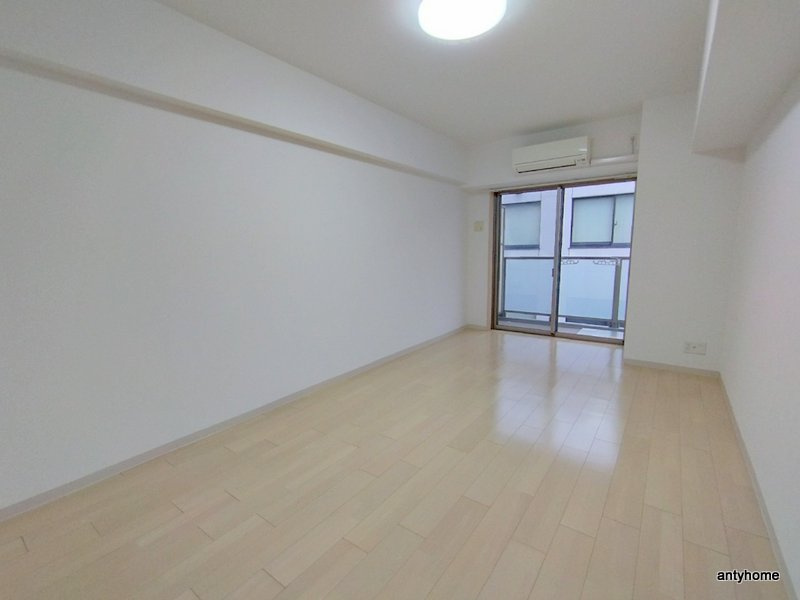 アーバンフラッツ心斎橋(旧La Douceur心斎橋)　仲介手数料無料の寝室