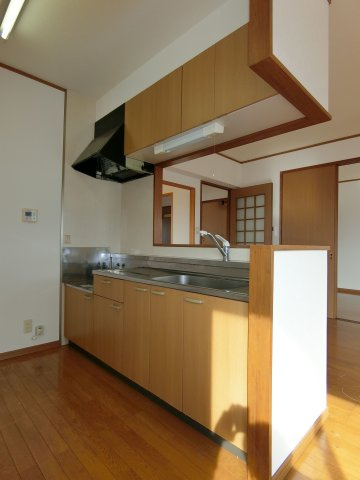 カーサあんとく弐番館のキッチン|使い勝手の良いカウンターキッチン♪