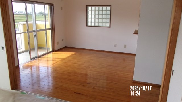 【居間・リビング】