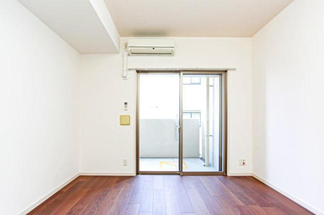 サヴォイ箱崎邸園　8階の居間・リビング|別号室です。現状優先。