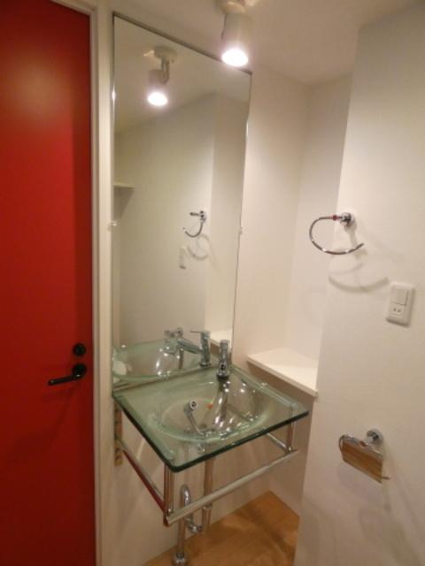 Branche西新宿Eastの独立洗面台|別部屋参照