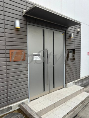 【エントランス】 | アイリス四つ木
