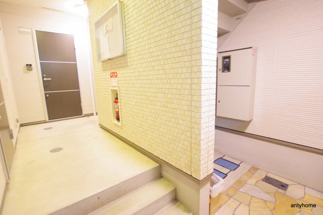 フジパレス淀川EAST　仲介手数料無料のロビー