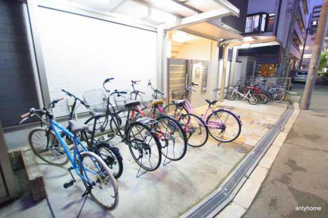 フジパレス淀川EAST　仲介手数料無料の駐車場