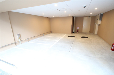 【駐車場】 | セレニテ桜川駅前プリエ