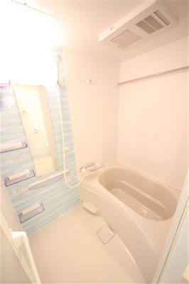 【浴室】 | セレニテ桜川駅前プリエ