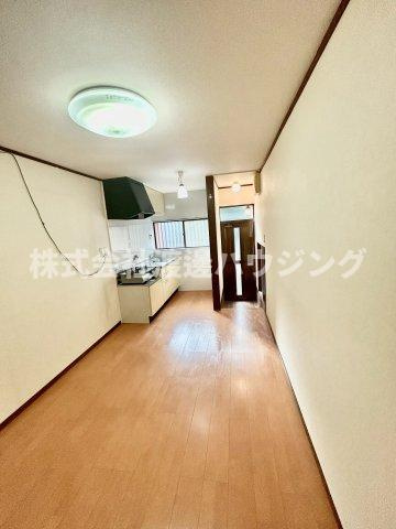 北石切町一戸建7の居間・リビング