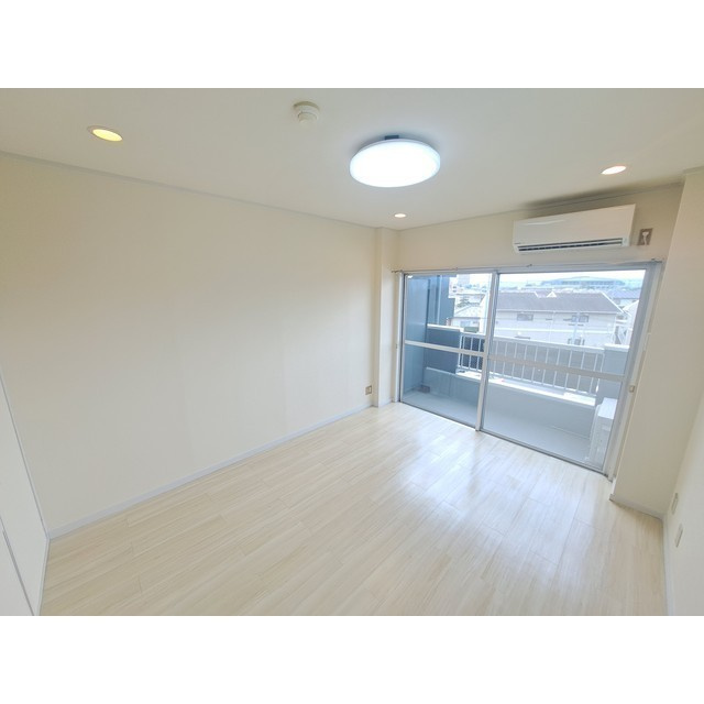 Meson Starckの居間・リビング|使いやすいリビングです