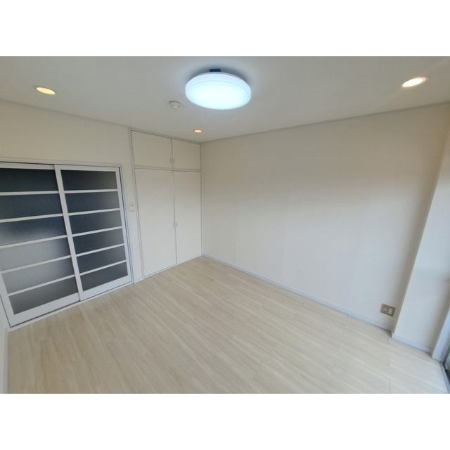 Meson Starckの居間・リビング|おしゃれな居間です