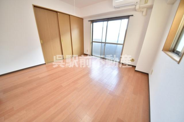 大森第10ビルの居間・リビング