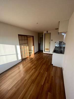 【居間・リビング】 | ヘリオス天神町レジデンス