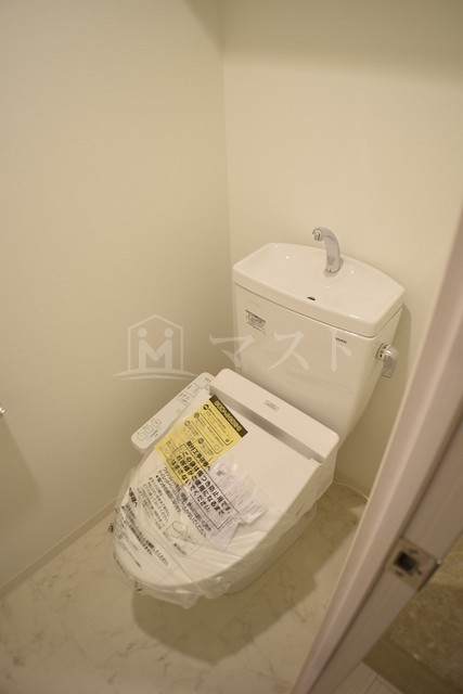 ファーストフィオーレ心斎橋イーストⅡのトイレ