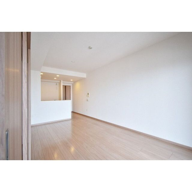 ライオンズ六ッ門サンリヤンタワーの居間・リビング|広いリビング★