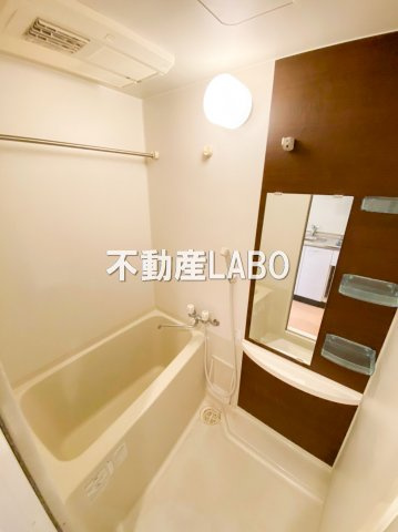 エステムコート大阪ベイエリアの浴室